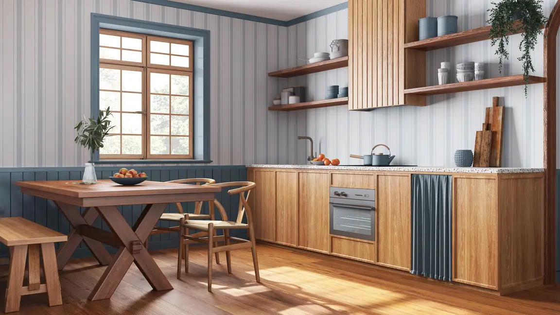 Kuchnia w kolorze beżowym z drewnianymi szafkami kuchennymi, styl marynistyczny. Element charakterystyczny: drewniane szafki kuchenne