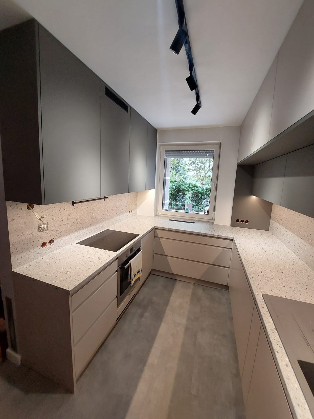 Terazzo beige image